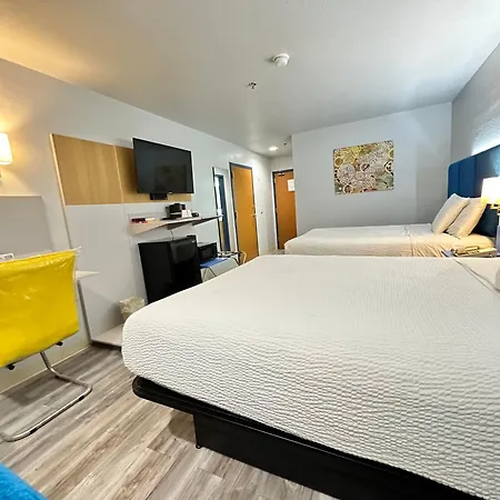 Microtel Inn & Suites By Wyndham Gallup - Pet Friendly